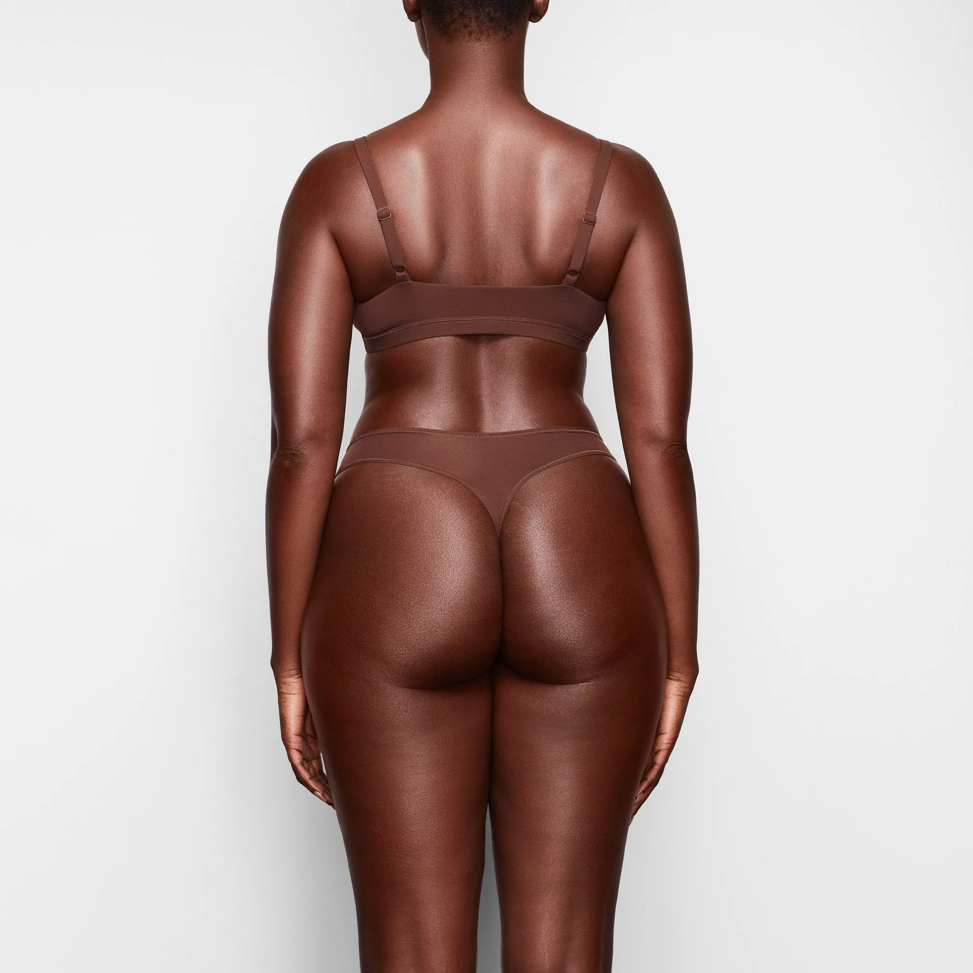 FITS EVERYBODY SCOOP NECK BRA | COCOA